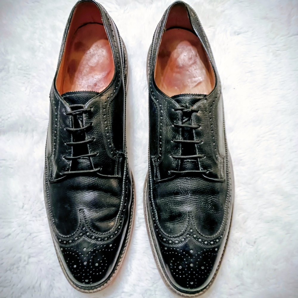Elegant Vintage Black Florsheim Royal Imperial Leather Brogue Oxfords